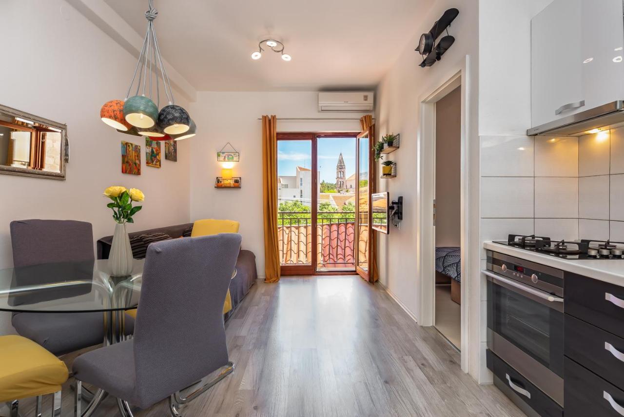 Mike Apartment Makarska